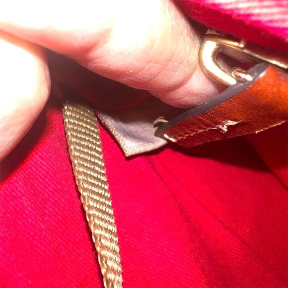 Dooney & Bourke Women's Taupe Pebbled Leather Crossbody Bag - Picture 12 of 16